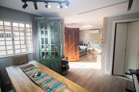 SALA de casa à venda com 3 quartos, 144m² em Jardim do Colegio (zona Norte), São Paulo