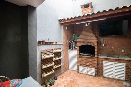 QUINTAL E ÁREA DE SERVIÇO de casa à venda com 3 quartos, 144m² em Jardim do Colegio (zona Norte), São Paulo