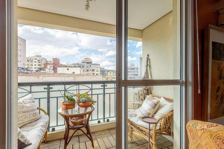 Apartamento à venda com 112m², 3 quartos e 2 vagasVaranda
