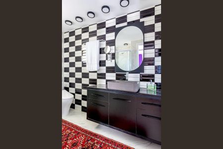Apartamento à venda com 112m², 3 quartos e 2 vagasBanheiro 1