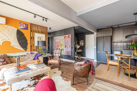 Sala de apartamento à venda com 3 quartos, 112m² em Vila Buarque, São Paulo