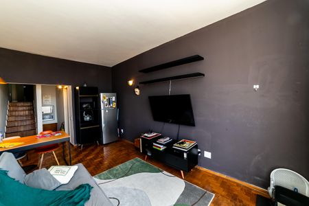 Sala de apartamento à venda com 1 quarto, 57m² em Santo Agostinho, Belo Horizonte