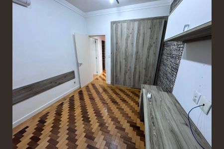 Apartamento para alugar com 154m², 4 quartos e 1 vagaQuarto
