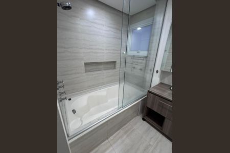 Apartamento para alugar com 154m², 4 quartos e 1 vagaBanheiro da Suíte