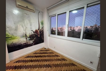 Apartamento para alugar com 154m², 4 quartos e 1 vagaSuíte 2