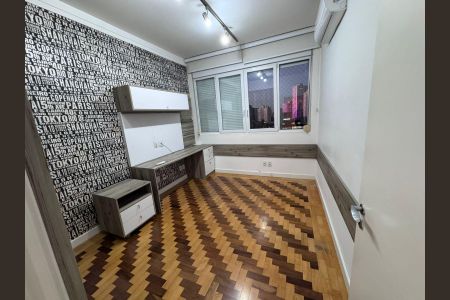 Apartamento para alugar com 154m², 4 quartos e 1 vagaQuarto