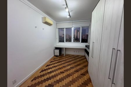 Apartamento para alugar com 154m², 4 quartos e 1 vagaSuíte