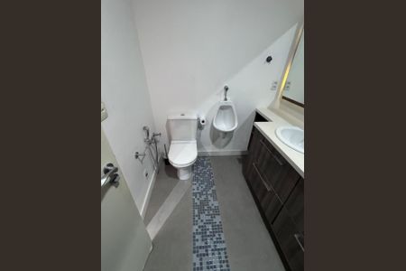 Apartamento para alugar com 154m², 4 quartos e 1 vagaBanheiro da Suíte 2