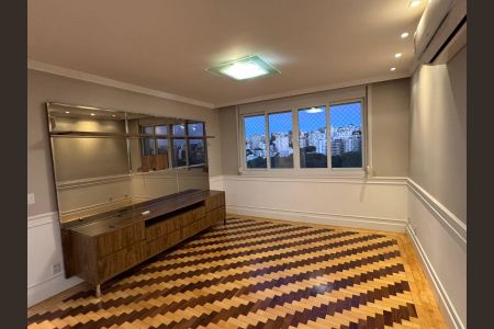 Apartamento para alugar com 154m², 4 quartos e 1 vagaSala