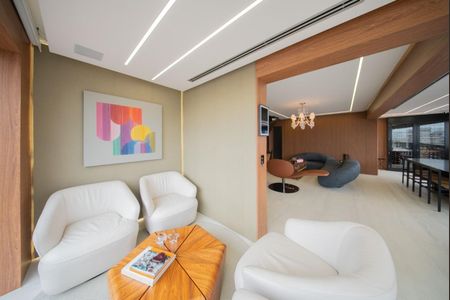 Apartamento à venda com 240m², 3 quartos e 4 vagasFoto 06