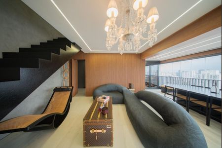 Apartamento à venda com 240m², 3 quartos e 4 vagasFoto 09