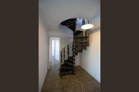 Apartamento para alugar com 3 quartos, 140m² em Icaraí, Niterói