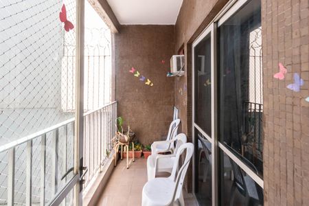 Apartamento para alugar com 70m², 2 quartos e 1 vagaVaranda da Sala