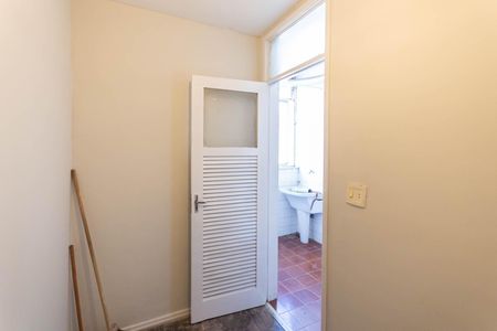 Apartamento para alugar com 70m², 2 quartos e 1 vagaQuarto de Serviço