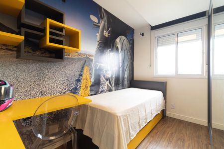 Apartamento à venda com 74m², 2 quartos e 1 vagaQuarto 2