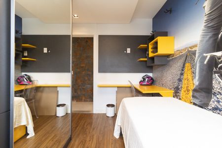 Apartamento à venda com 74m², 2 quartos e 1 vagaQuarto 2