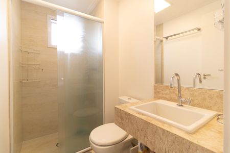 Apartamento à venda com 74m², 2 quartos e 1 vagaBanheiro da Suíte 