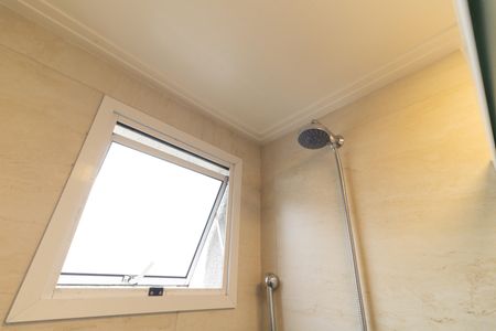 Apartamento à venda com 74m², 2 quartos e 1 vagaBanheiro da Suíte 