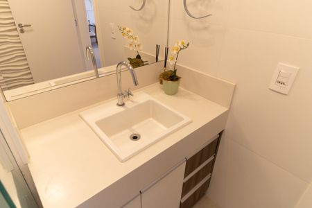 Apartamento à venda com 74m², 2 quartos e 1 vagaBanheiro Social 