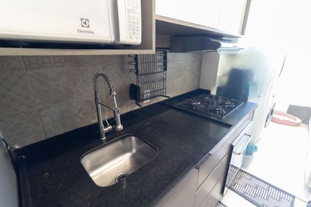 Apartamento à venda com 74m², 2 quartos e 1 vagaCozinha 