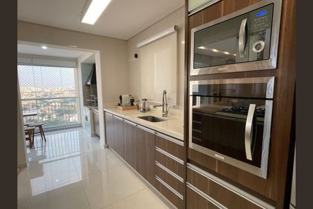 Apartamento à venda com 109m², 2 quartos e 2 vagasCozinha