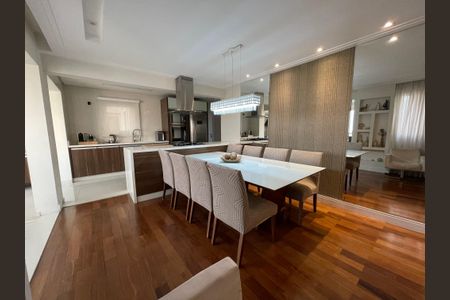 Apartamento à venda com 109m², 2 quartos e 2 vagasSala