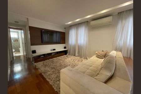 Apartamento à venda com 109m², 2 quartos e 2 vagasSala