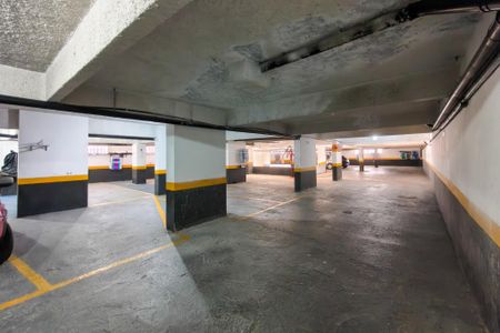 Apartamento para alugar com 82m², 2 quartos e 1 vagaGaragem