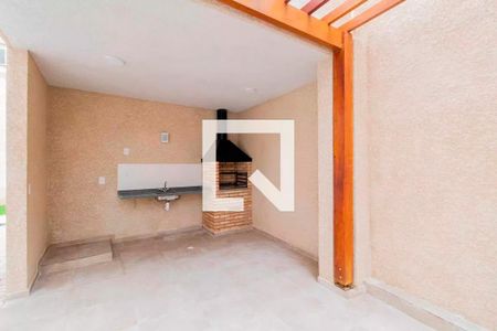 Apartamento à venda com 38m², 2 quartos e sem vaga Apartamento à venda com 38m², 2 quartos e sem vagaÁrea comum - Churrasqueira