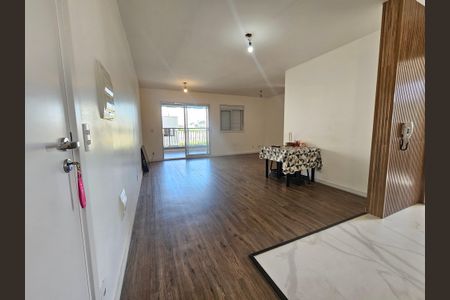 Apartamento à venda com 83m², 2 quartos e 2 vagasSala