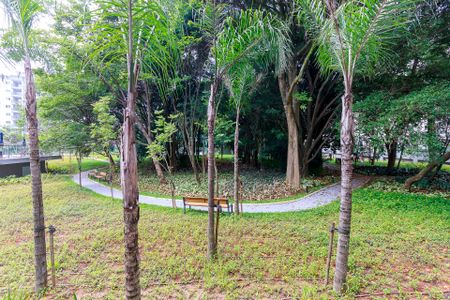 Apartamento à venda com 83m², 2 quartos e 2 vagasÁrea comum - Playground