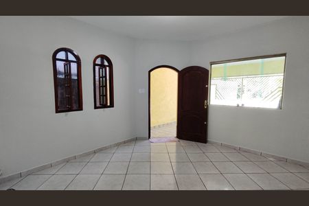 Sala de estar de casa para alugar com 1 quarto, 100m² em Vila Chuca, São Paulo