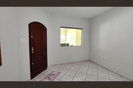 Sala de estar de casa para alugar com 1 quarto, 100m² em Vila Chuca, São Paulo