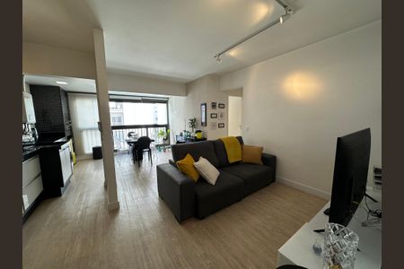 Sala de apartamento para alugar com 2 quartos, 65m² em Green Valley, Barueri