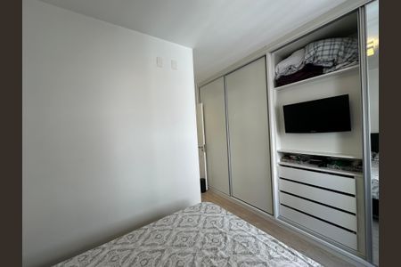 Apartamento para alugar com 65m², 2 quartos e 1 vagaSuíte