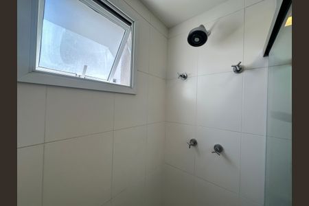 Apartamento para alugar com 65m², 2 quartos e 1 vagaBanheiro da Suíte