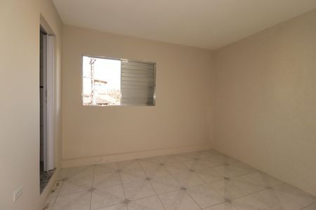 Casa para alugar com 120m², 1 quarto e sem vagaSuíte