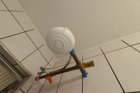 Casa para alugar com 120m², 1 quarto e sem vagaBanheiro da suíte - Chuveiro