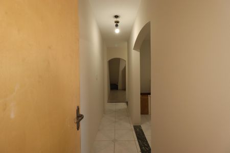 Casa para alugar com 120m², 1 quarto e sem vagaCorredor