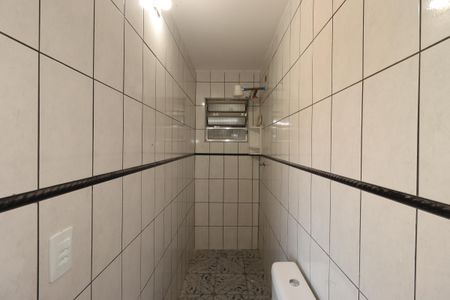 Casa para alugar com 120m², 1 quarto e sem vagaBanheiro da suíte