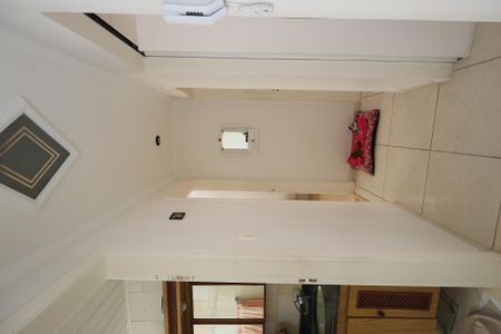 Apartamento à venda com 66m², 2 quartos e sem vagaCorredor