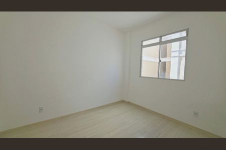 Apartamento à venda com 2 quartos, 47m² em Palmital, Lagoa Santa