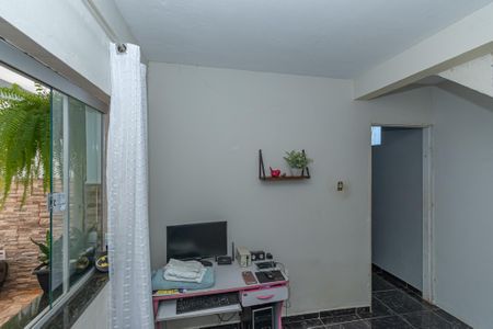 Casa para alugar com 190m², 5 quartos e 3 vagasEscritório 