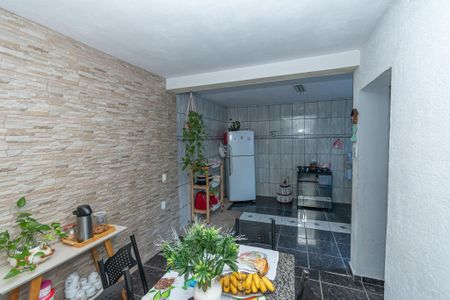 Casa para alugar com 190m², 5 quartos e 3 vagasCozinha 