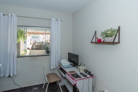 Casa para alugar com 190m², 5 quartos e 3 vagasEscritório 