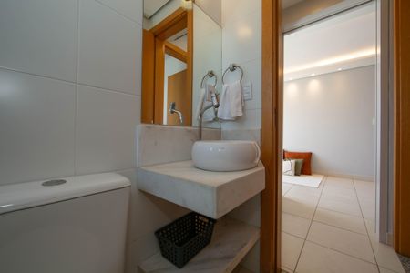 Apartamento à venda com 66m², 2 quartos e 2 vagasBANHEIRO2