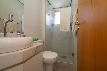 Apartamento à venda com 66m², 2 quartos e 2 vagasBANHEIRO1
