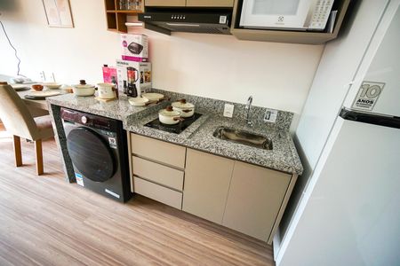 Pia de kitnet/studio para alugar com 1 quarto, 25m² em Penha de França, São Paulo