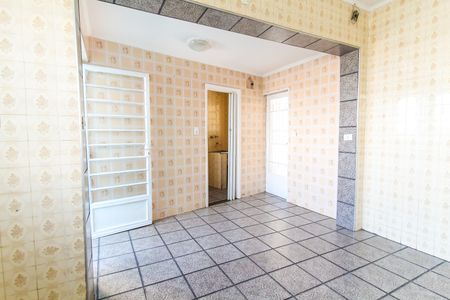 Casa à venda com 218m², 3 quartos e 5 vagas Casa à venda com 218m², 3 quartos e 5 vagasCozinha