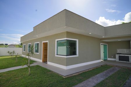 Casa para alugar com 110m², 3 quartos e 4 vagasFachada